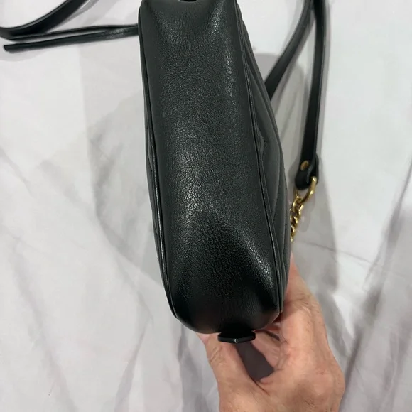 Gucci GG marmount mini crossbody bag - Picture 3 of 11